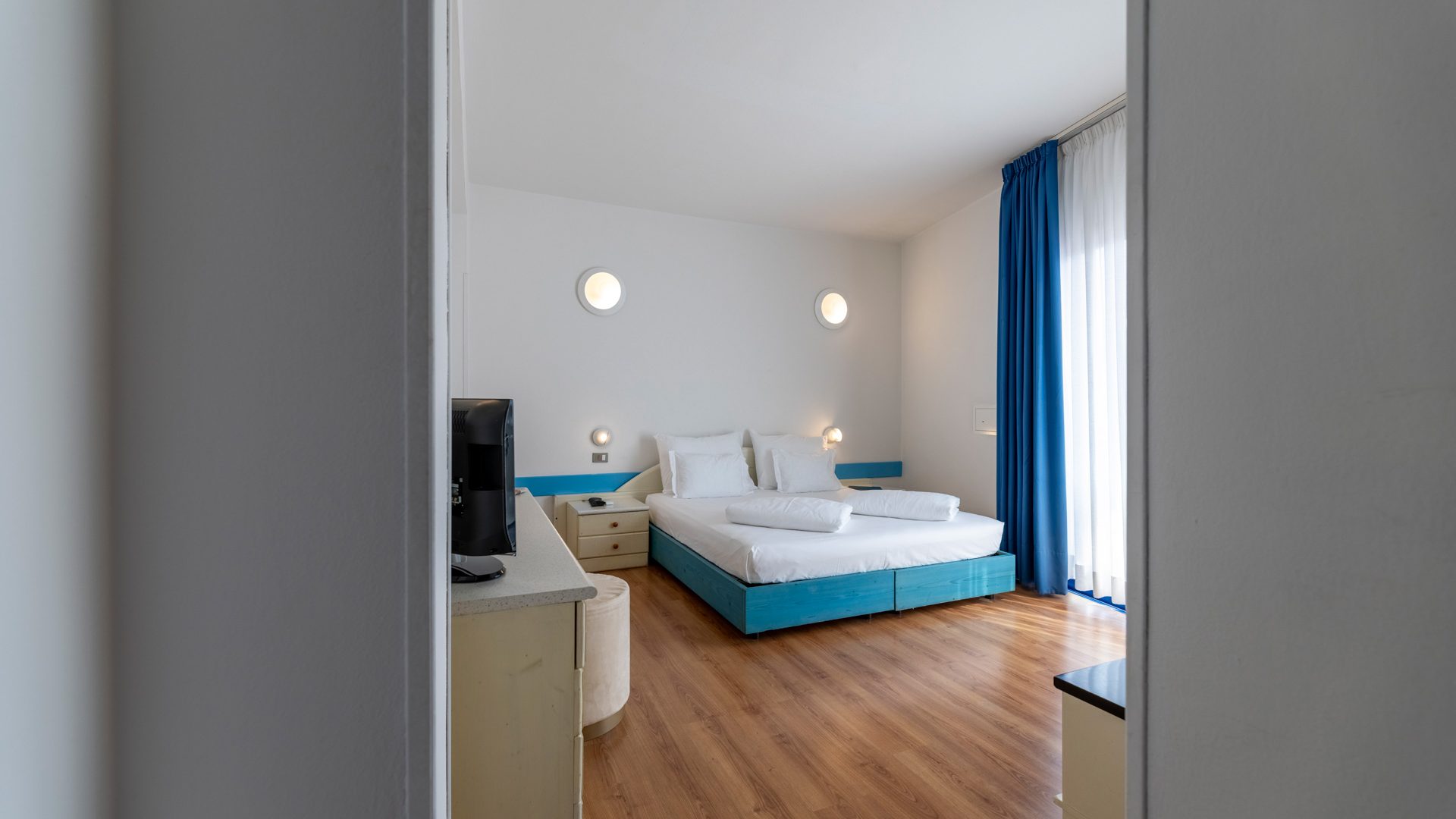 hihotels-riva-lago-di-garda-camera-doppia-standard-9
