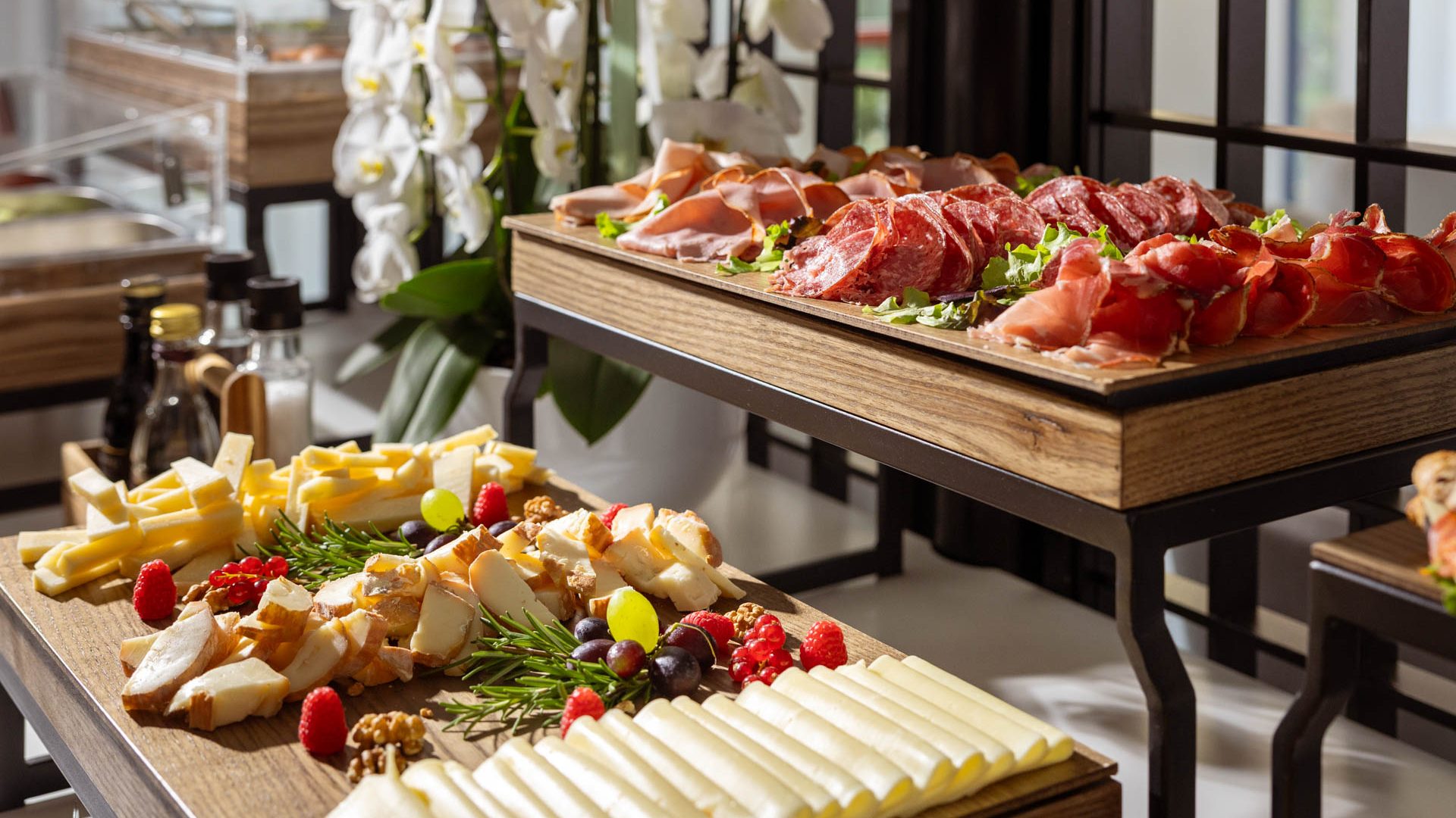 hihotels-riva-lago-di-garda-colazione-in-struttura-buffet-12