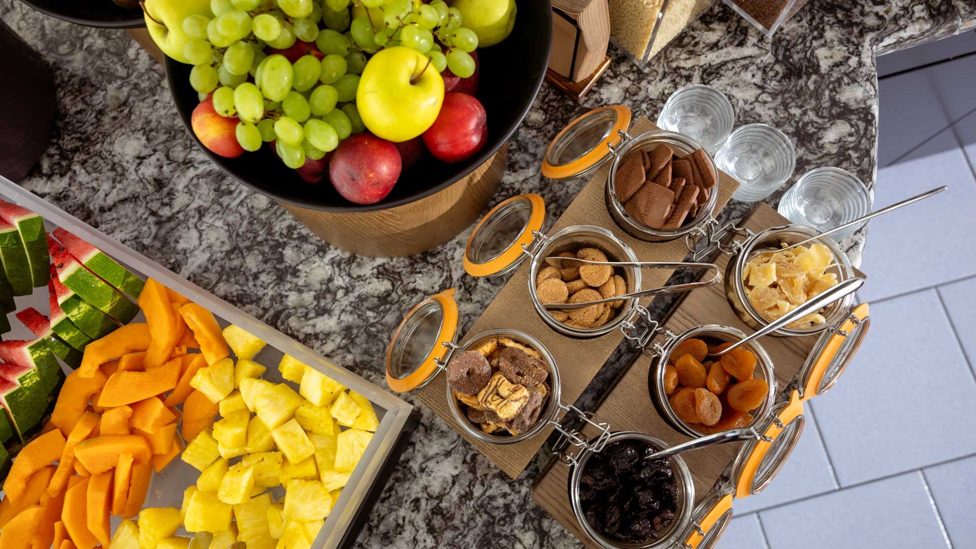 hihotels-riva-lago-di-garda-colazione-in-struttura-buffet-13