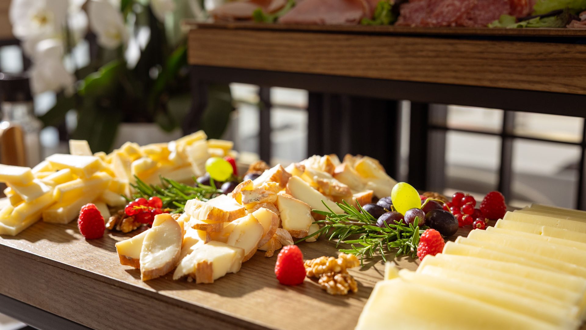hihotels-riva-lago-di-garda-colazione-in-struttura-buffet-6